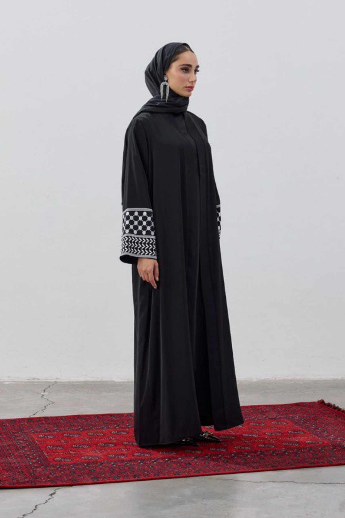 Thread of Identity | Kimliğin Nakışı