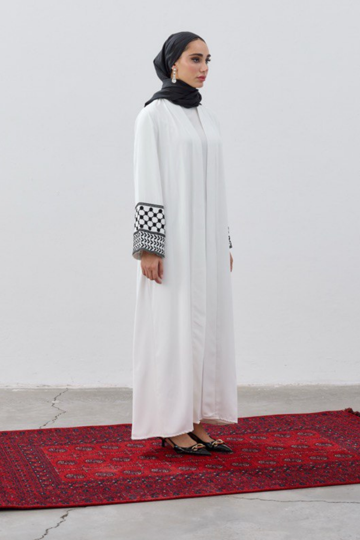 Thread of Identity | Kimliğin Nakışı