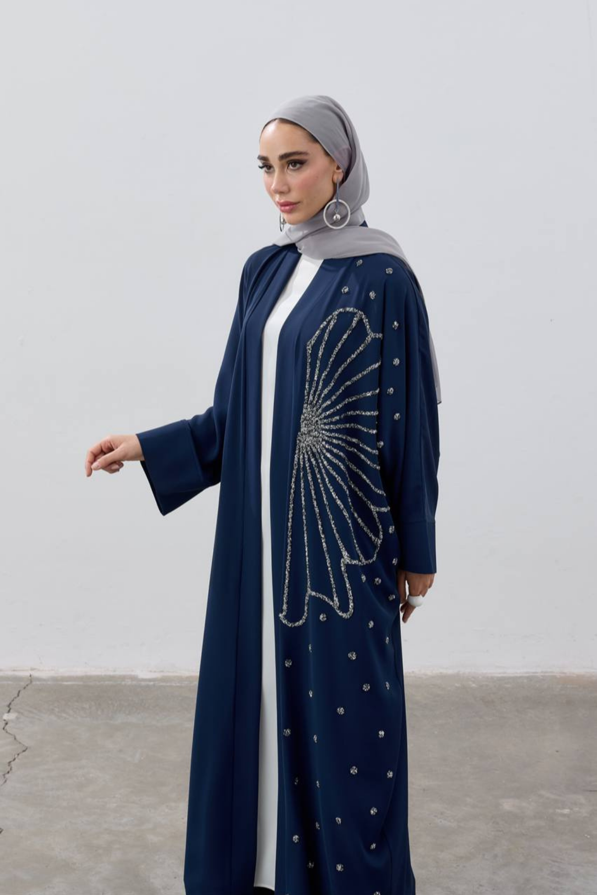 Silver Aura | Zarif Işıltı