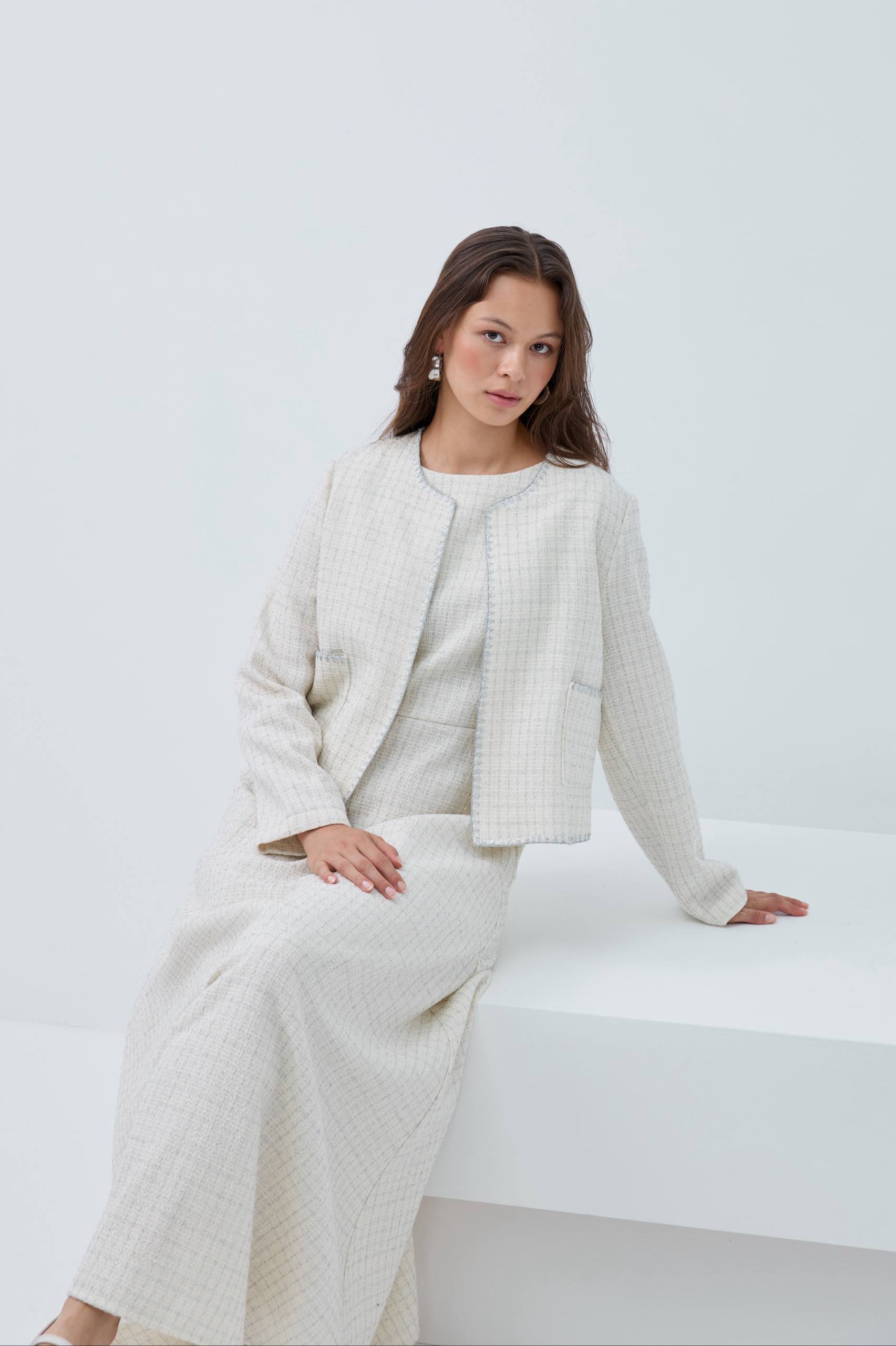 Modern Tweed Elegance | Şık Tüvit Elbise Takımı