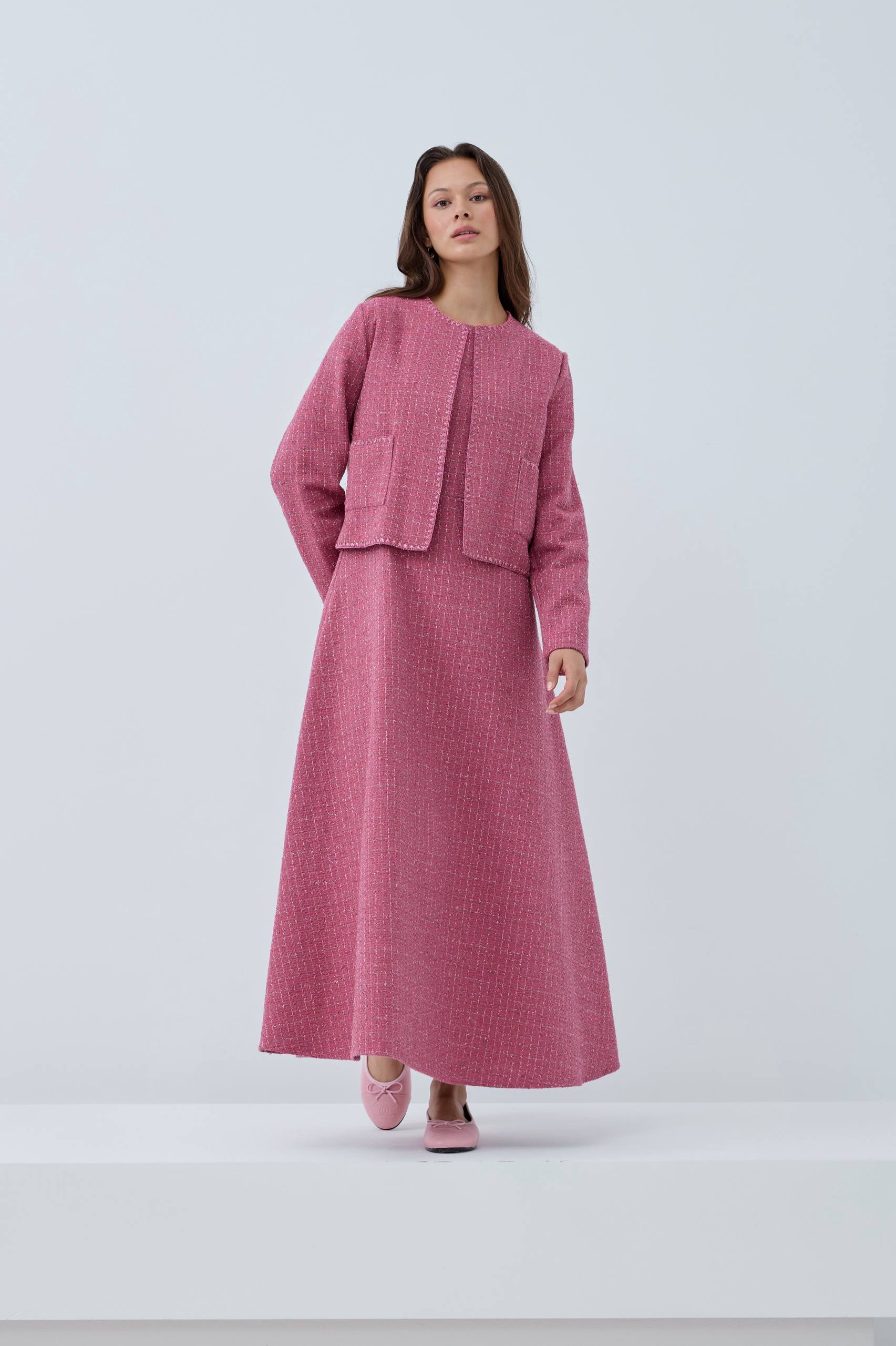 Modern Tweed Elegance | Şık Tüvit Elbise Takımı