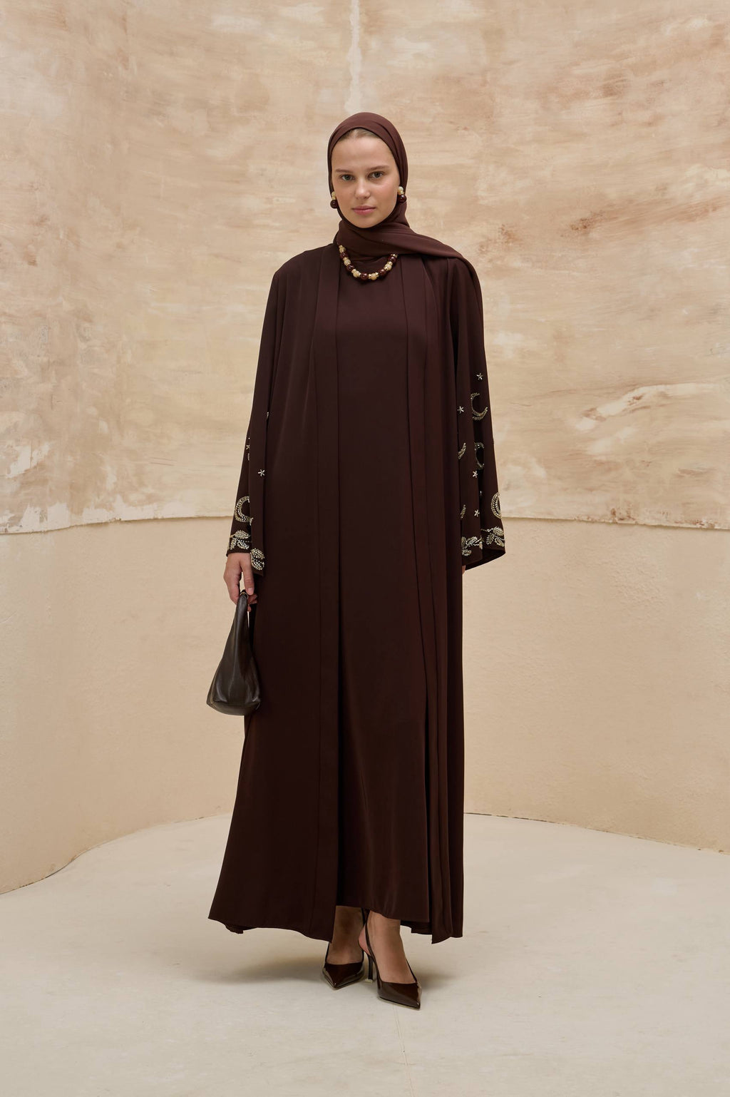 Crescent Nightfall | Hilal Nakışlı Abaya Takımı