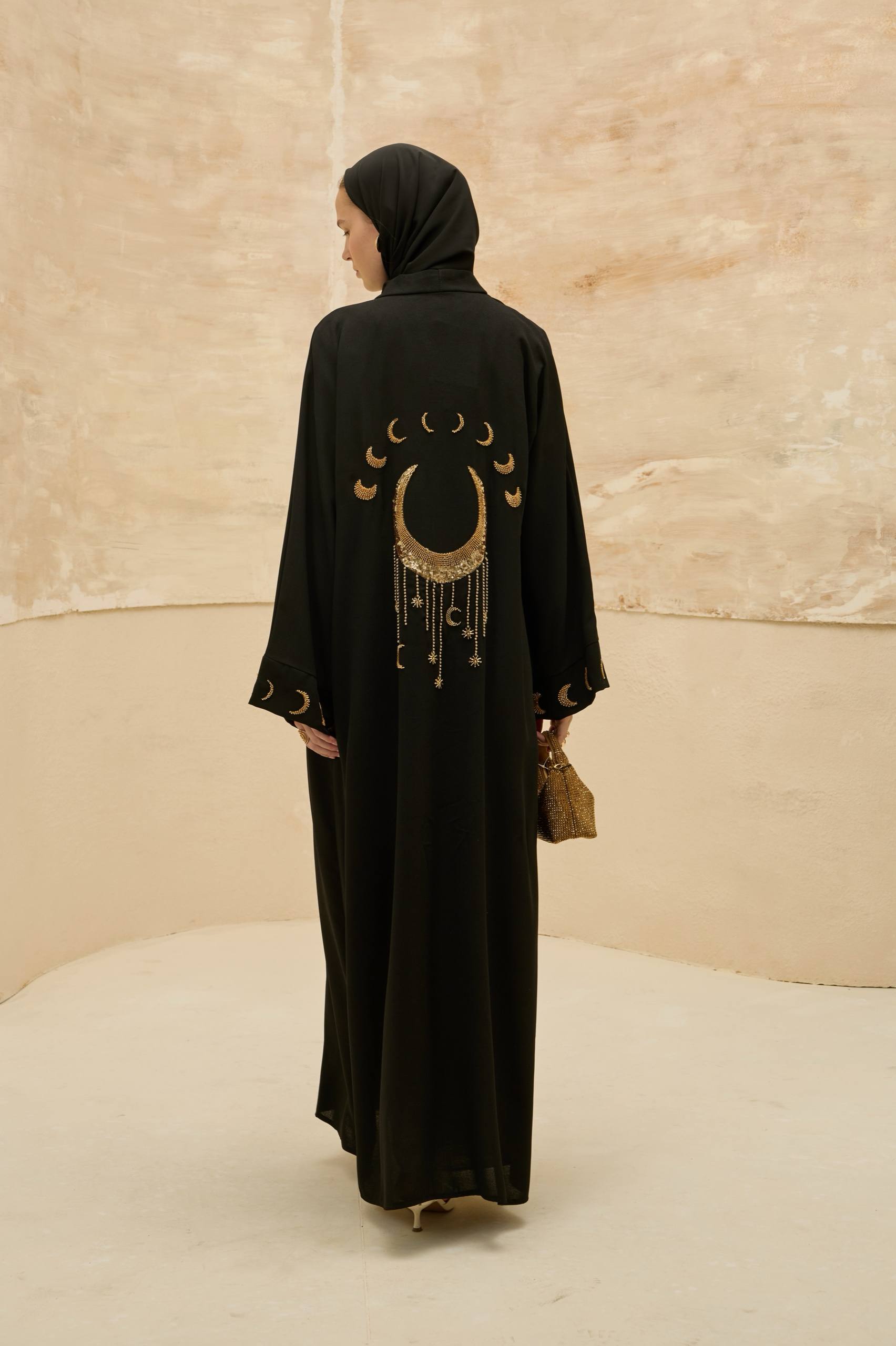 Lunar Halo | Ay Işıltılı Abaya