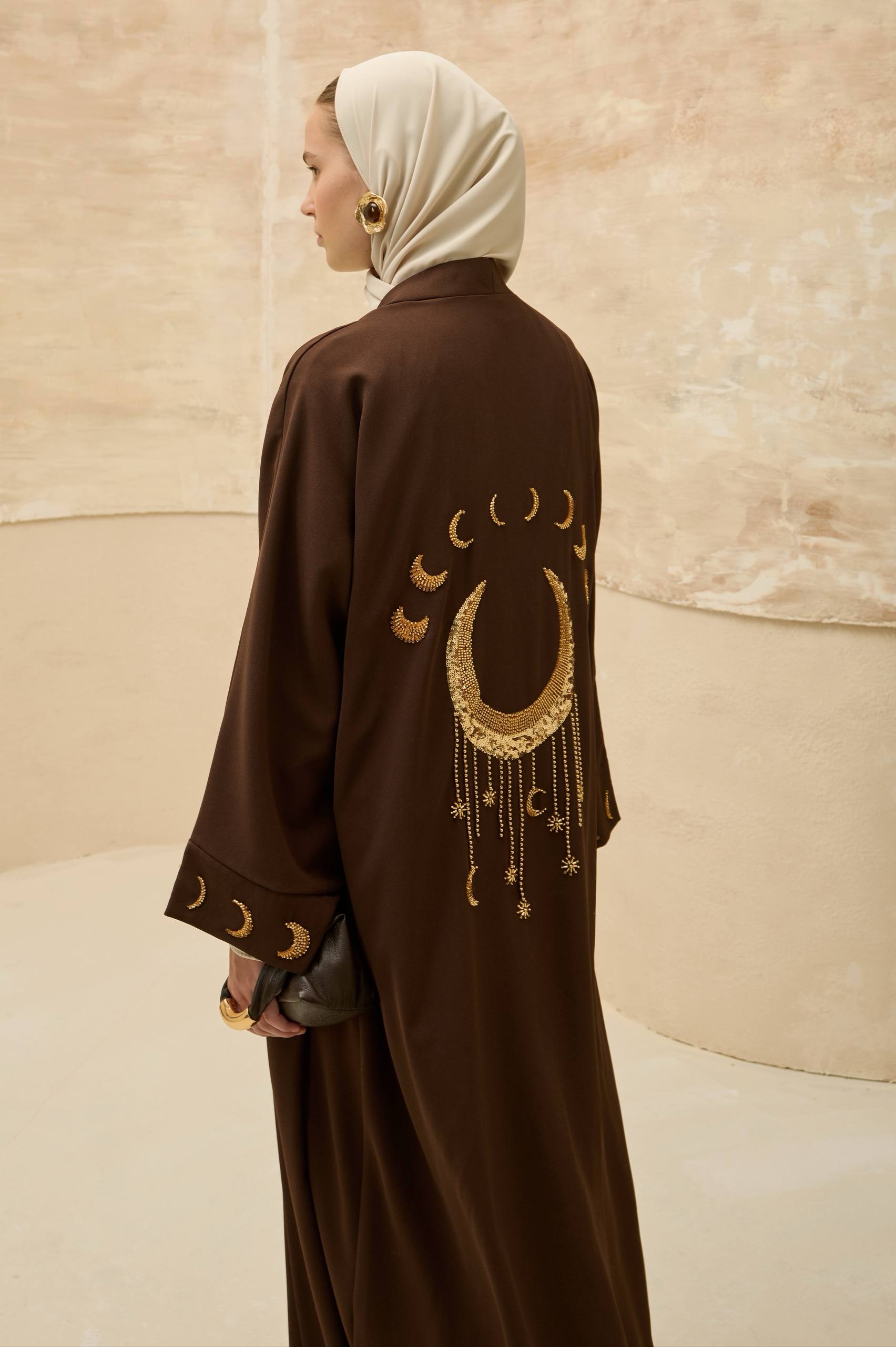 Lunar Halo | Ay Işıltılı Abaya