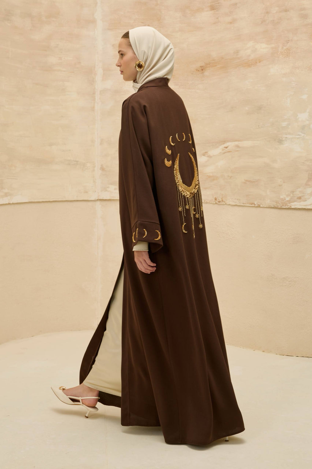 Lunar Halo | Ay Işıltılı Abaya