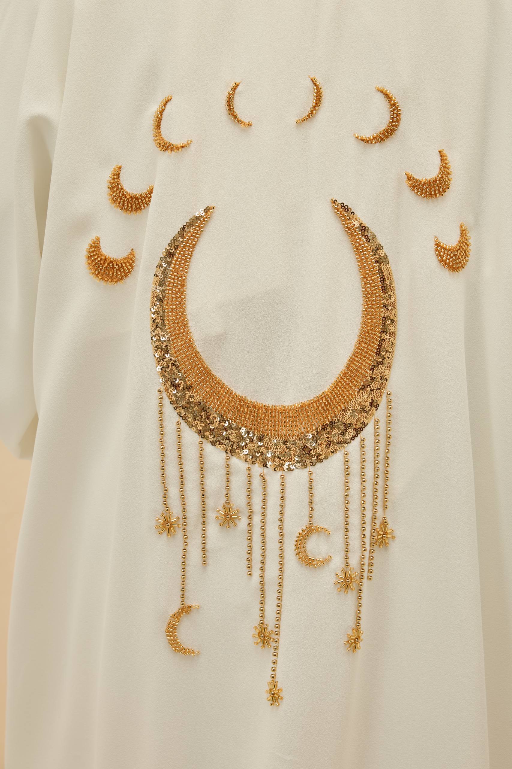 Lunar Halo | Ay Işıltılı Abaya