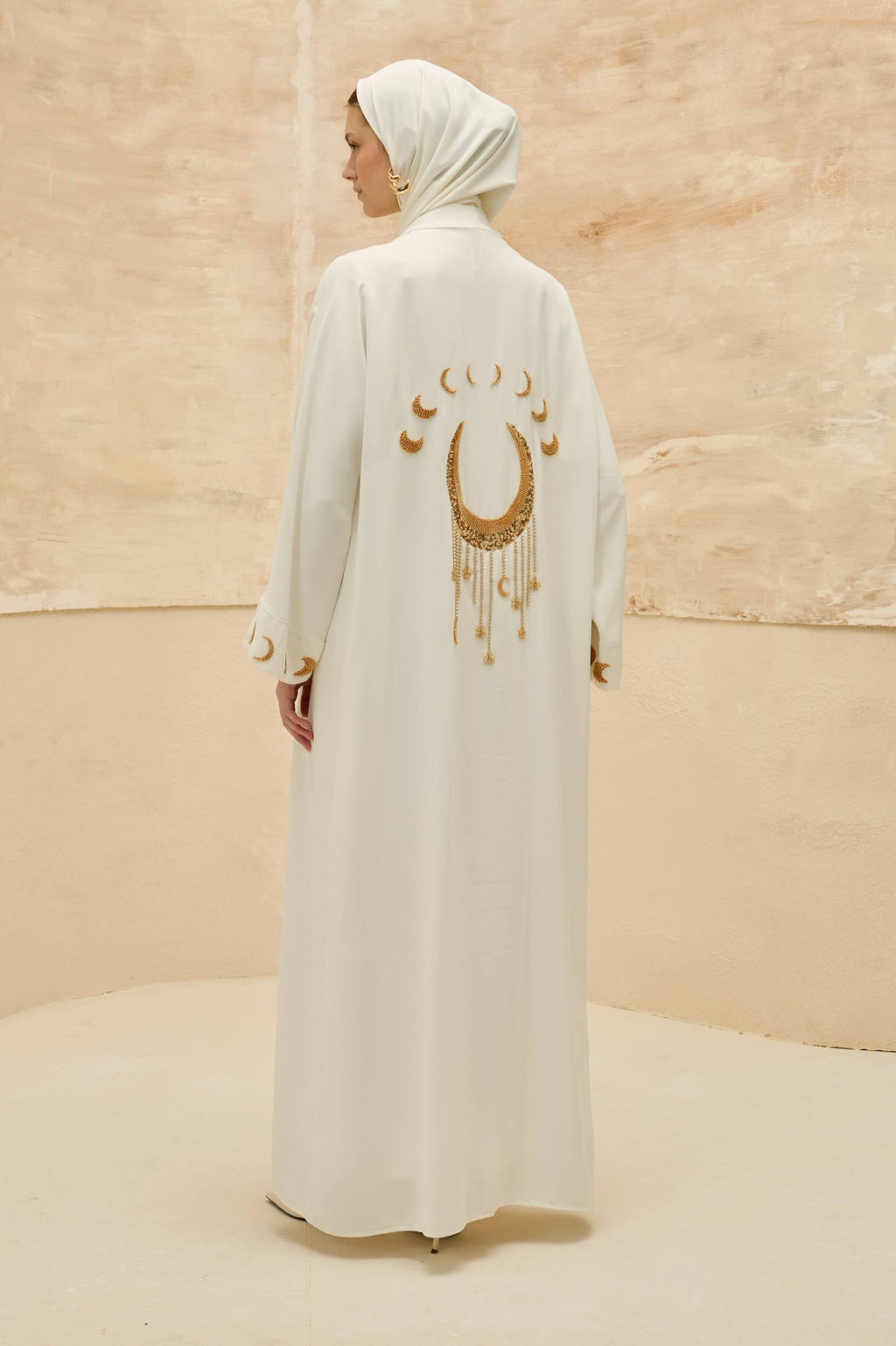 Lunar Halo | Ay Işıltılı Abaya