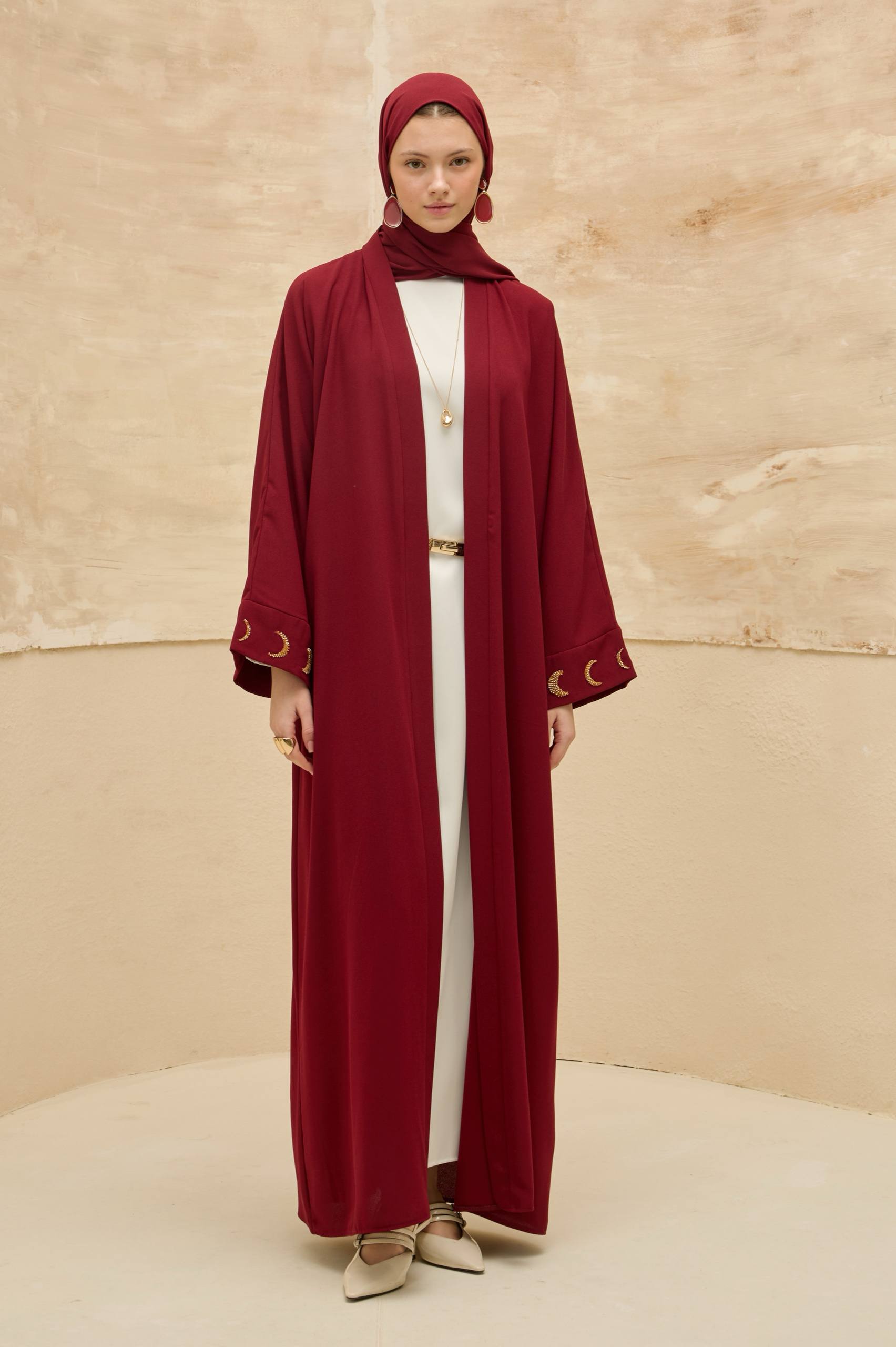 Lunar Halo | Ay Işıltılı Abaya