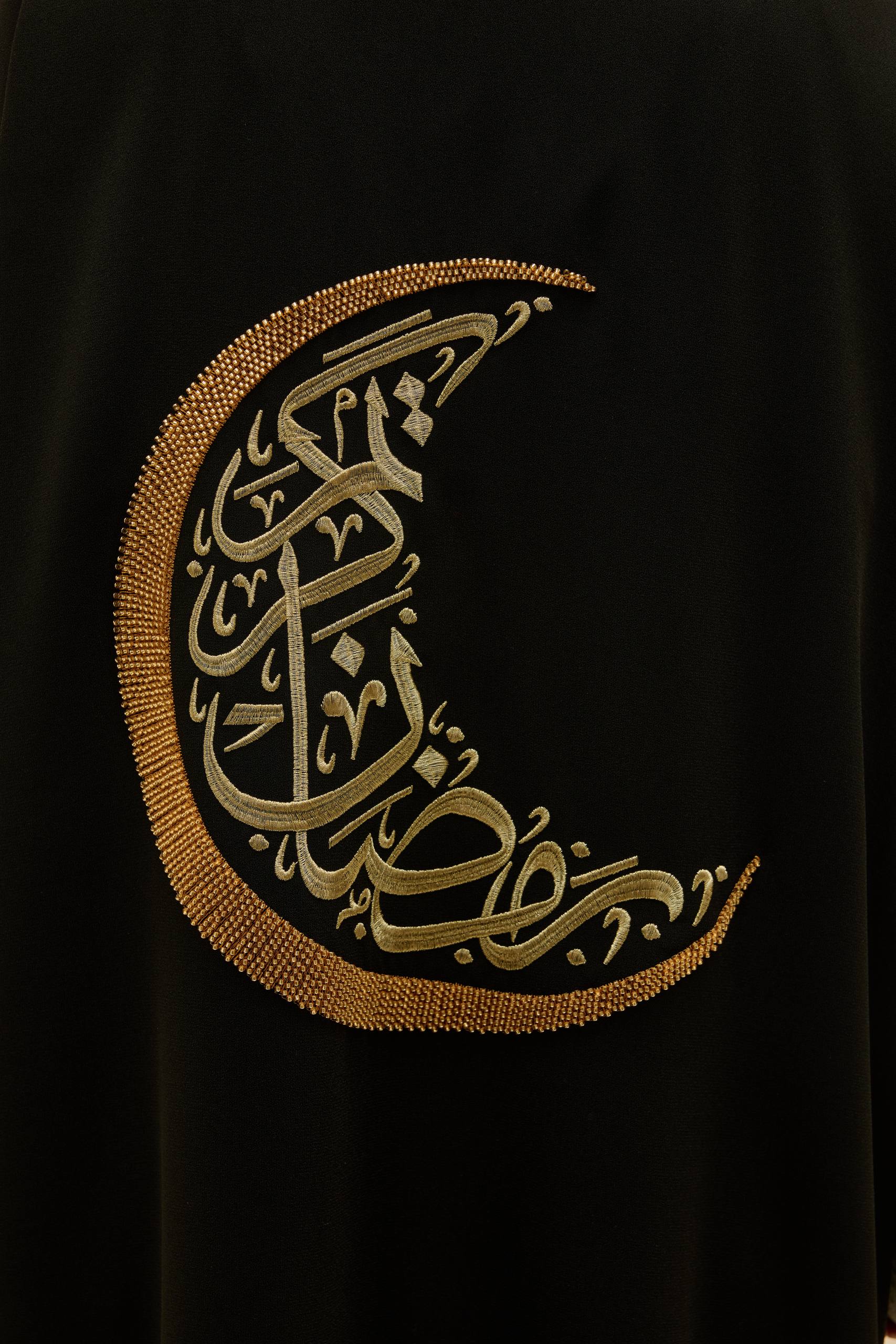 Ramadan Kareem | Hilal İşlemeli Abaya