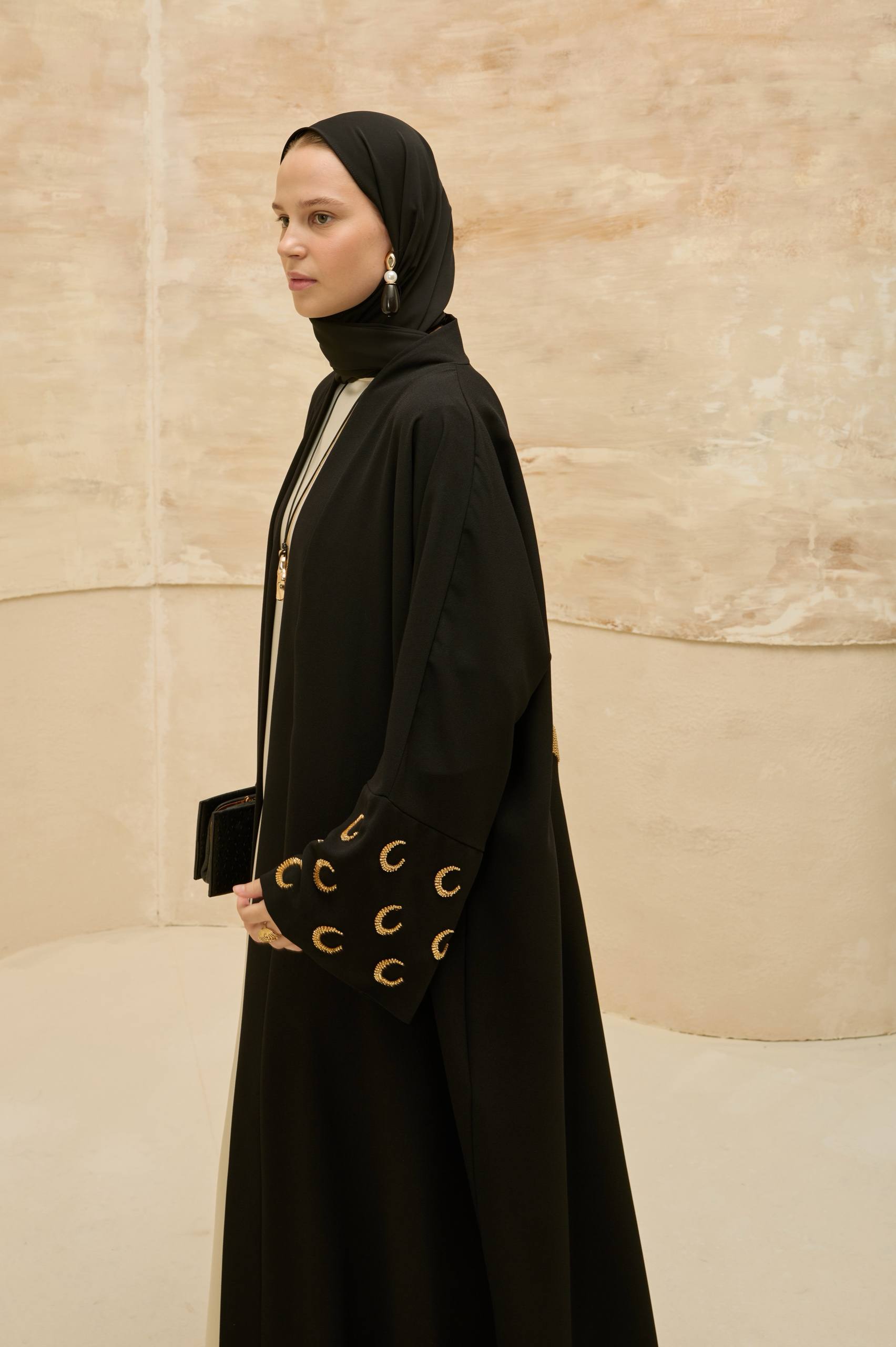 Ramadan Kareem | Hilal İşlemeli Abaya