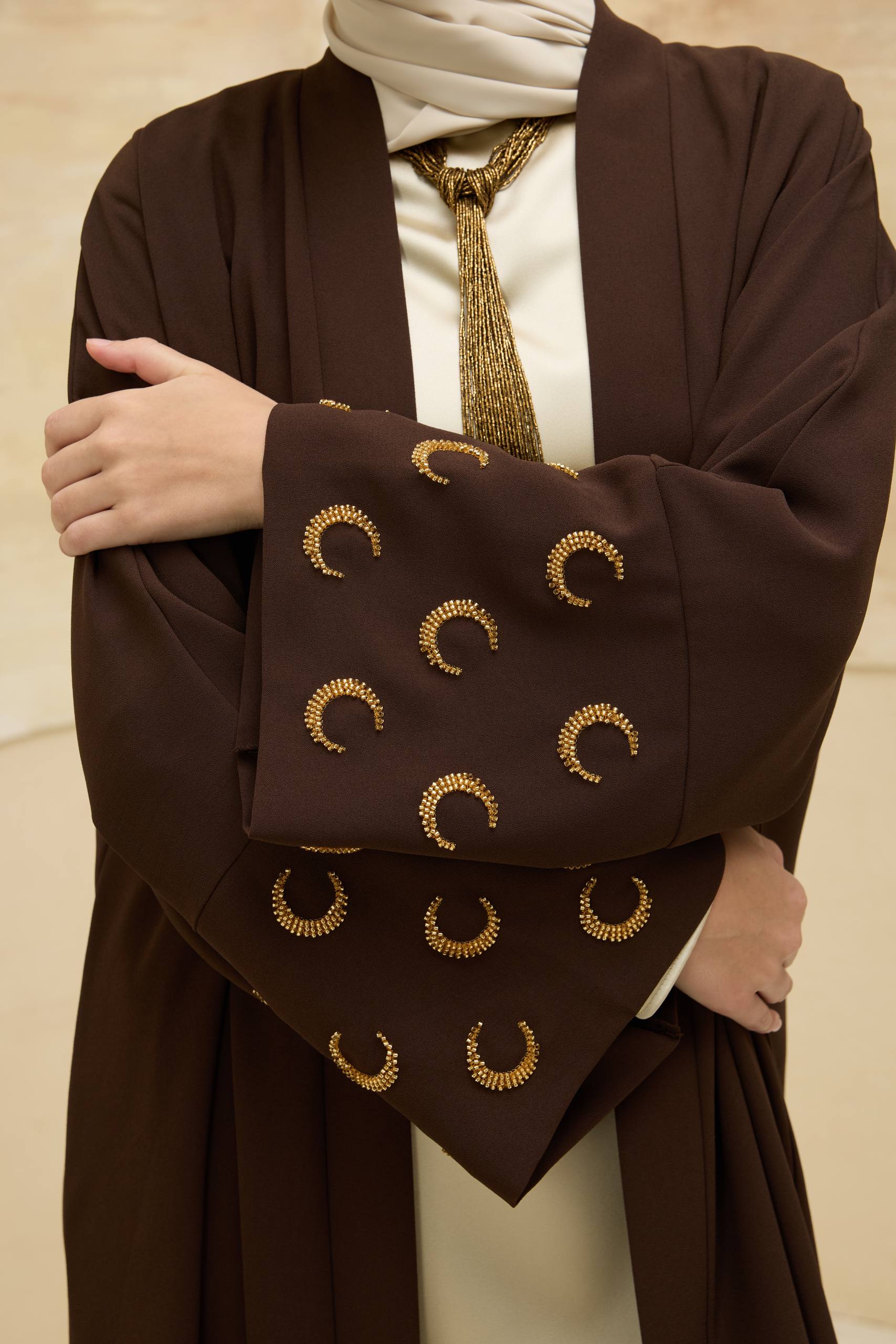 Ramadan Kareem | Hilal İşlemeli Abaya