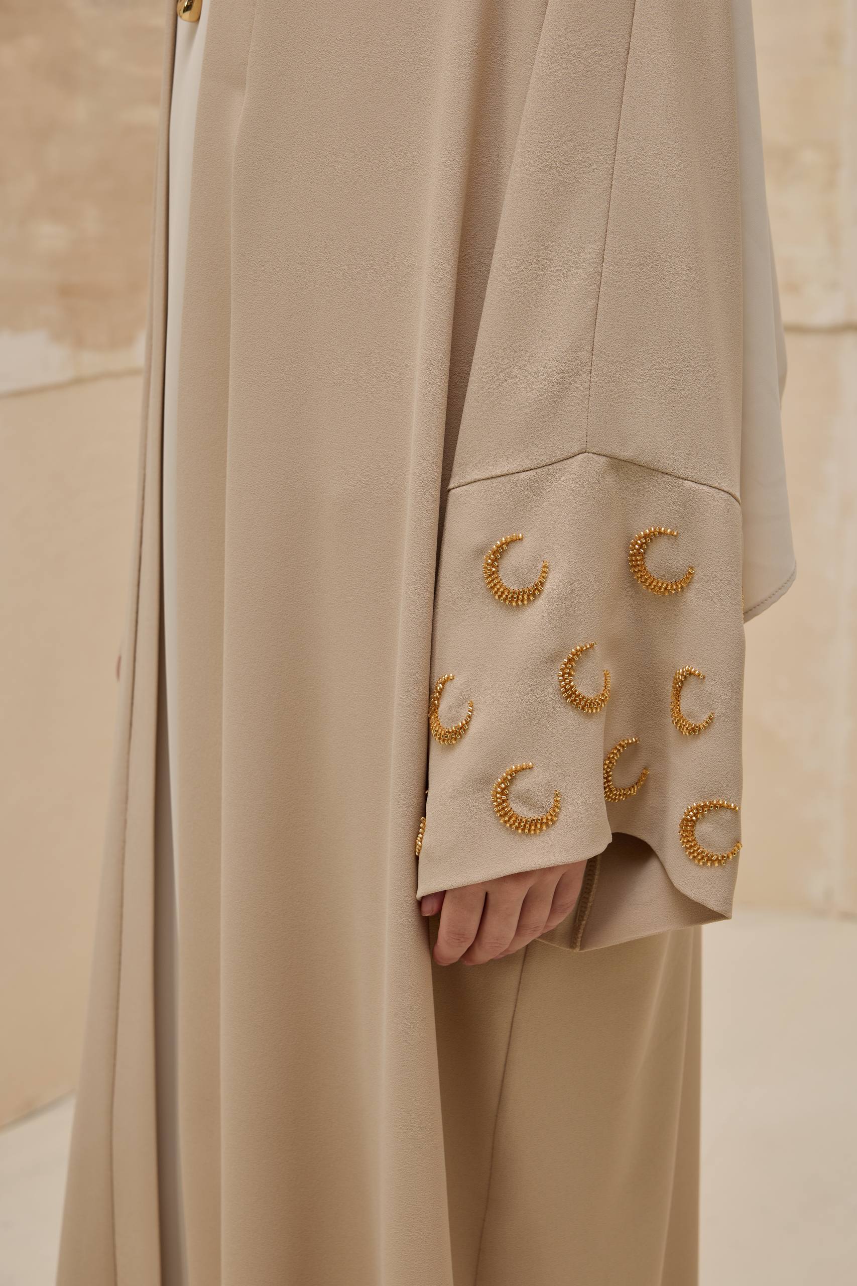 Ramadan Kareem | Hilal İşlemeli Abaya