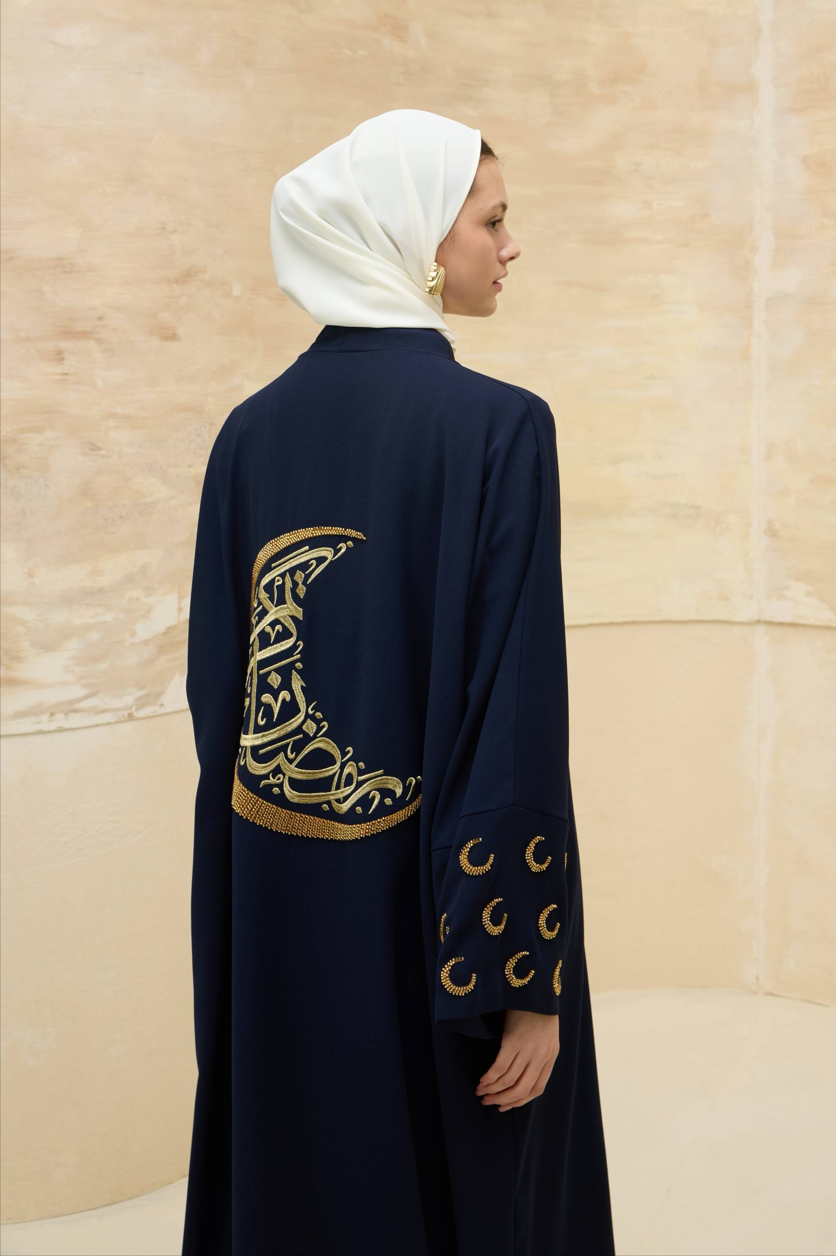 Ramadan Kareem | Hilal İşlemeli Abaya