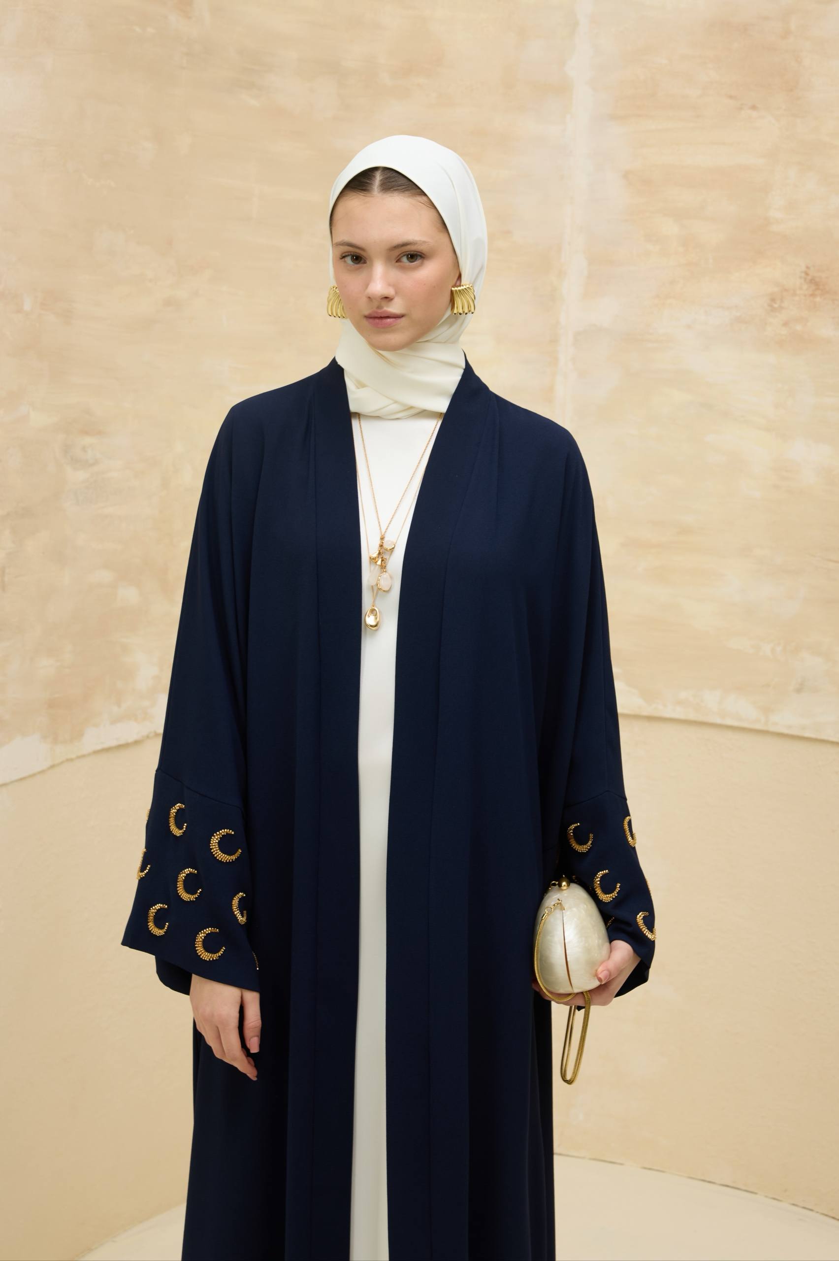 Ramadan Kareem | Hilal İşlemeli Abaya