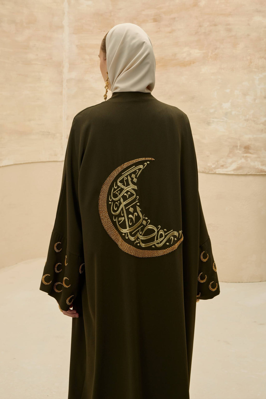 Ramadan Kareem | Hilal İşlemeli Abaya