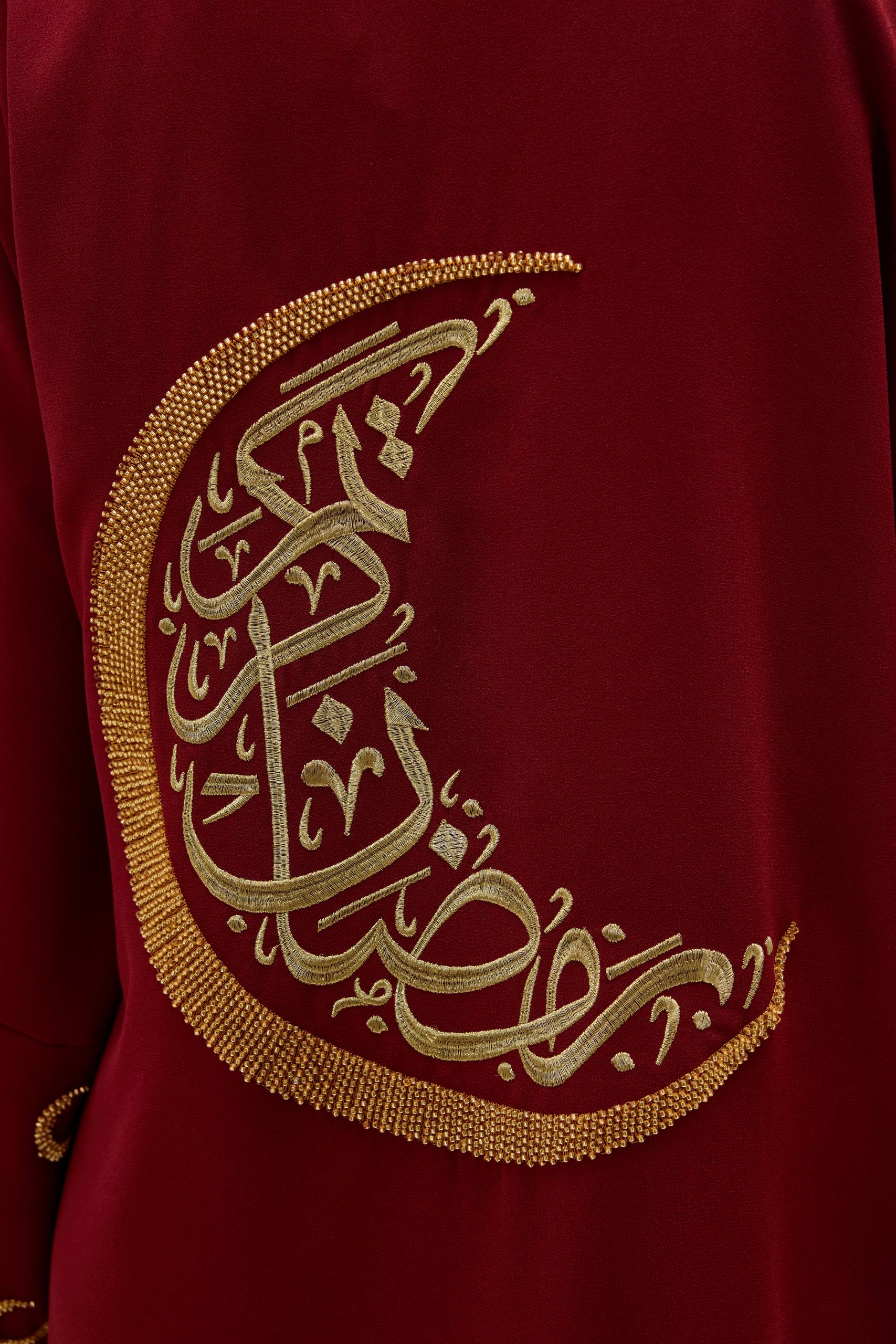 Ramadan Kareem | Hilal İşlemeli Abaya