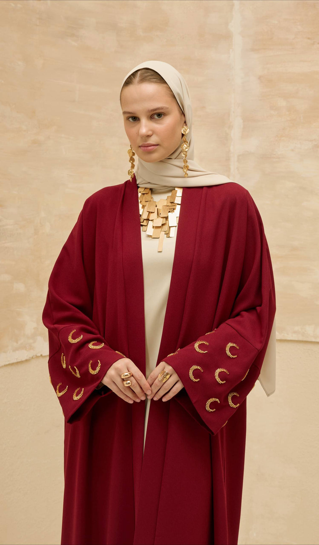 Ramadan Kareem | Hilal İşlemeli Abaya