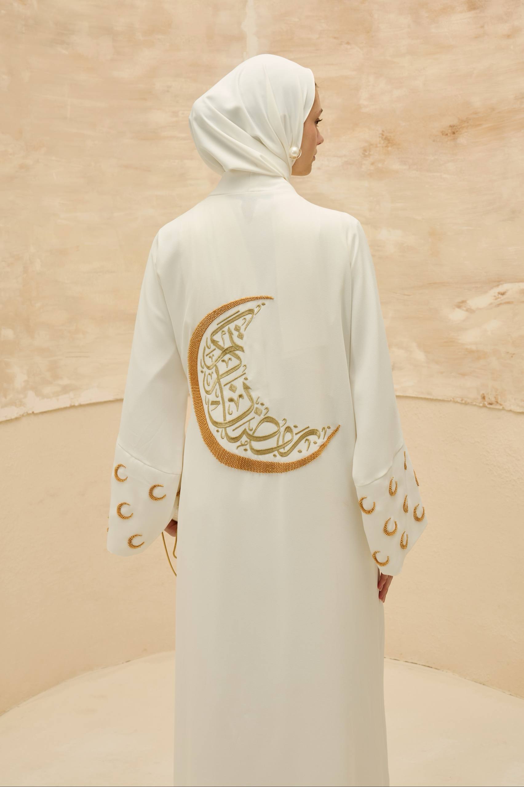Ramadan Kareem | Hilal İşlemeli Abaya