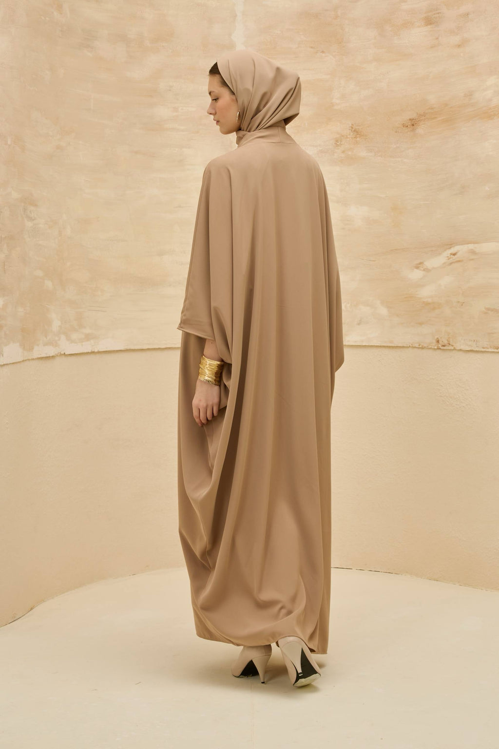 Celestia | Zarif Nakışlı Abaya Takımı