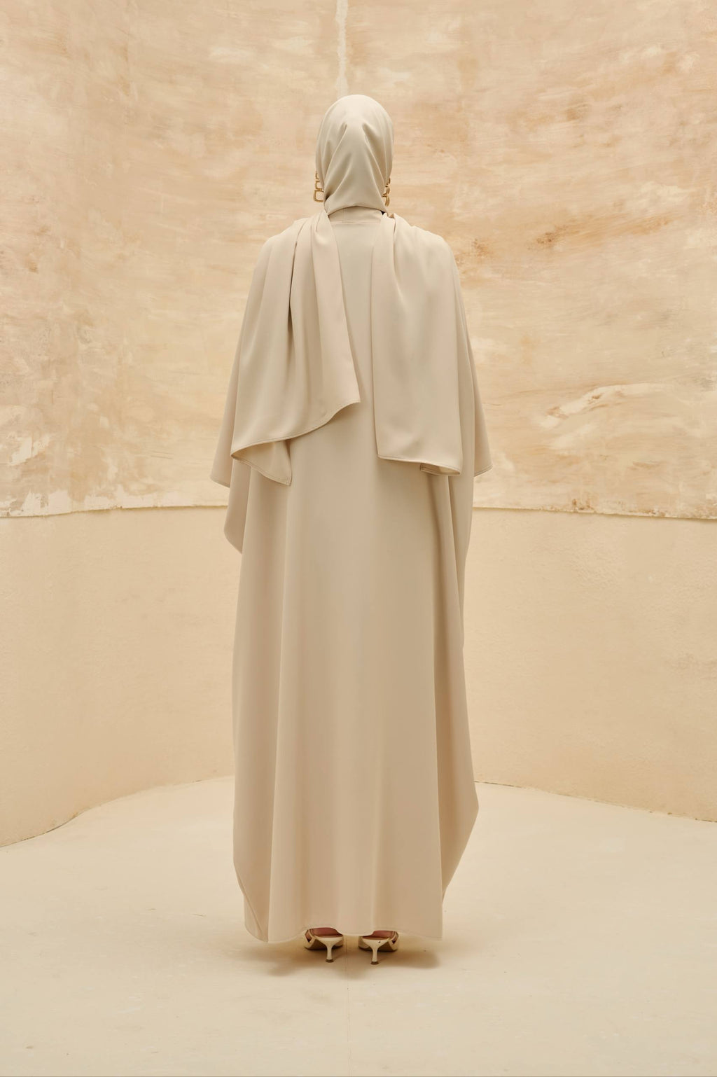 Celestia | Zarif Nakışlı Abaya Takımı