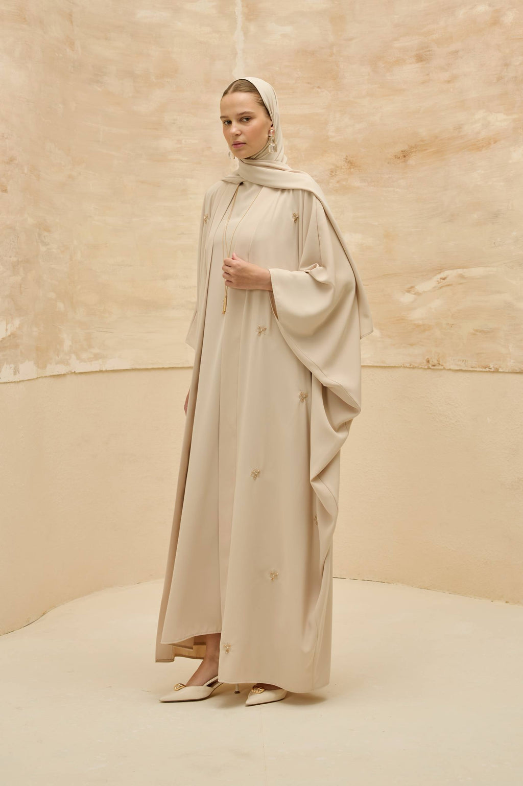 Celestia | Zarif Nakışlı Abaya Takımı