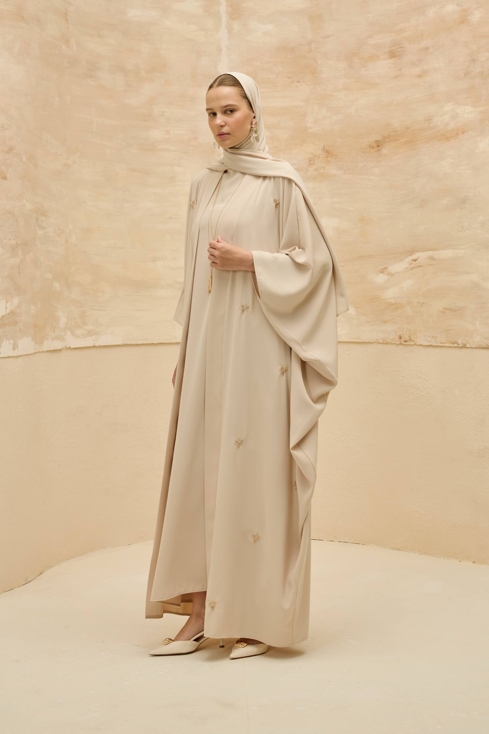 Celestia | Zarif Nakışlı Abaya Takımı