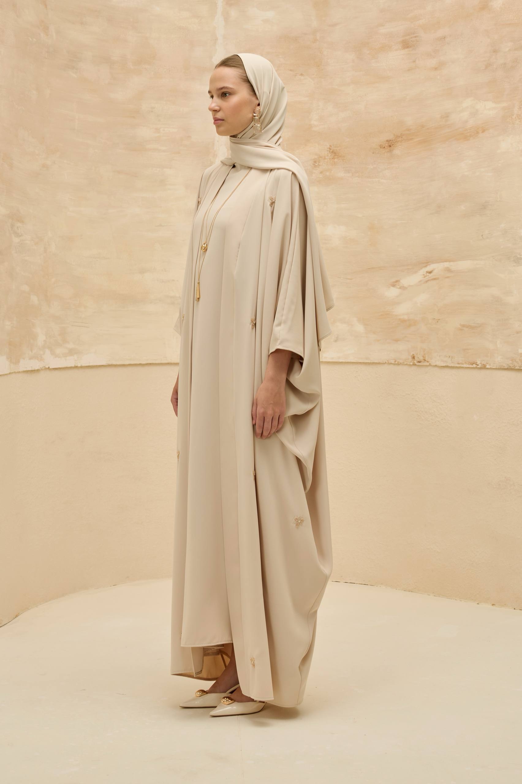 Celestia | Zarif Nakışlı Abaya Takımı