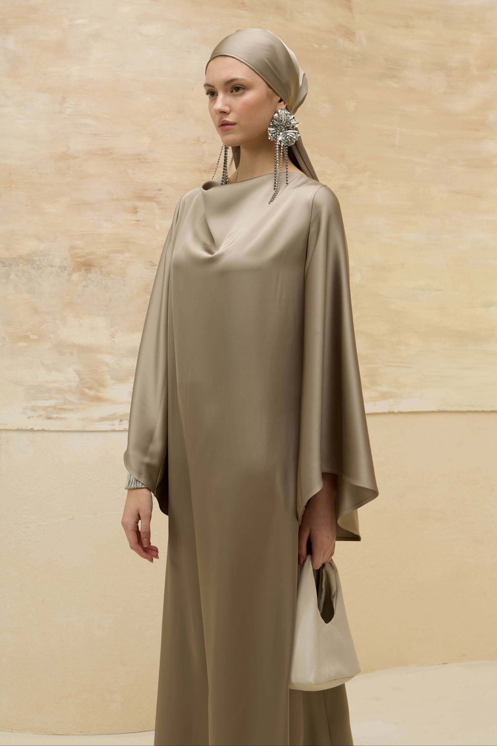 Satin Grace | Dökümlü Saten Elbise