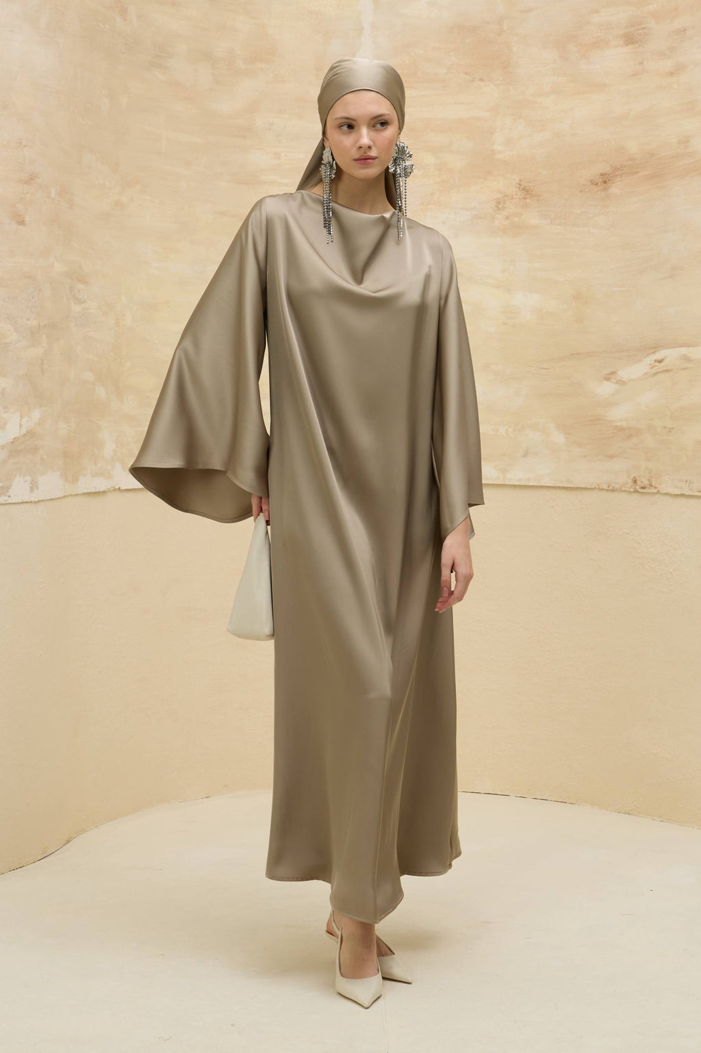 Satin Grace | Dökümlü Saten Elbise