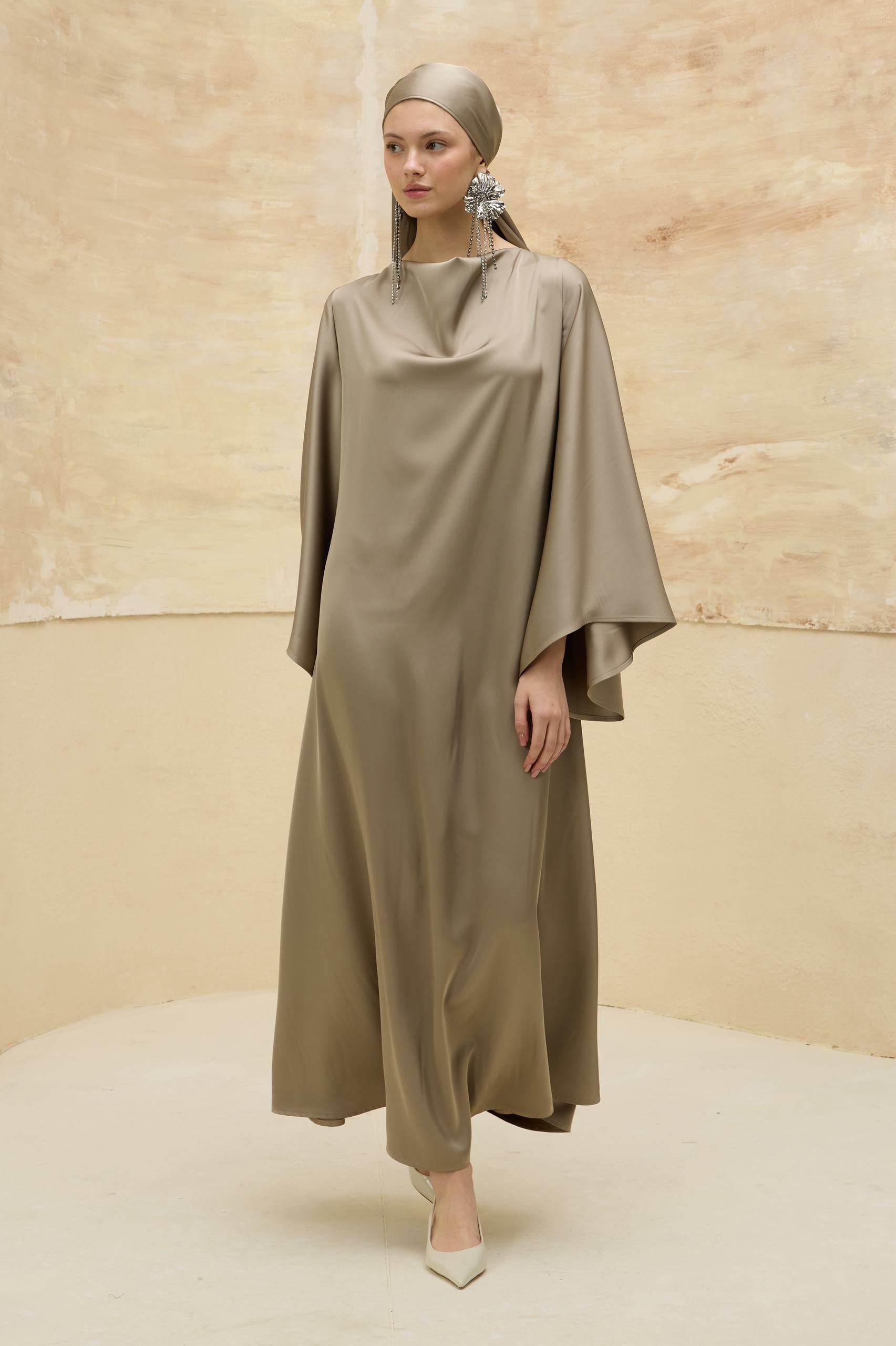 Satin Grace | Dökümlü Saten Elbise