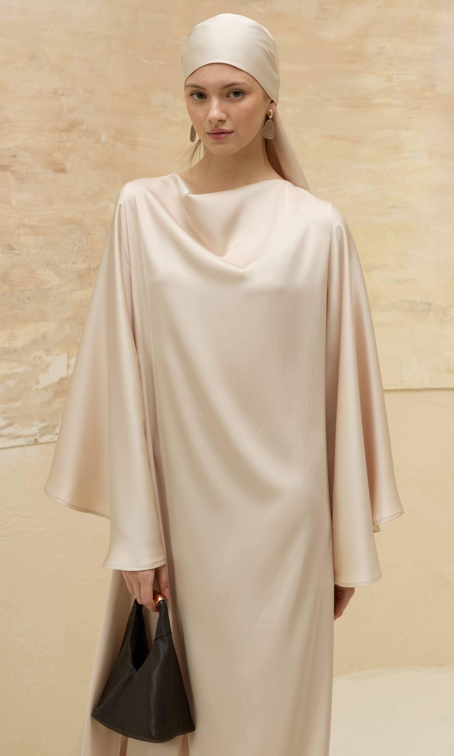 Satin Grace | Dökümlü Saten Elbise