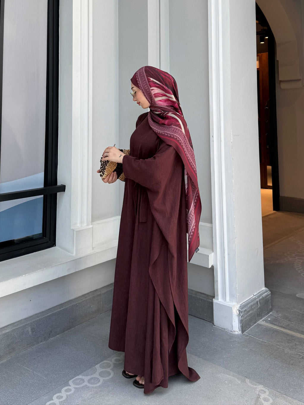 Velora Flow | Yırtmaç Detaylı Keten 2'li Abaya Takımı