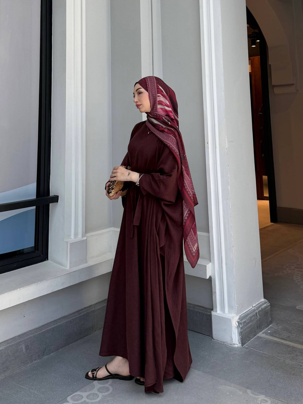 Velora Flow | Yırtmaç Detaylı Keten 2'li Abaya Takımı
