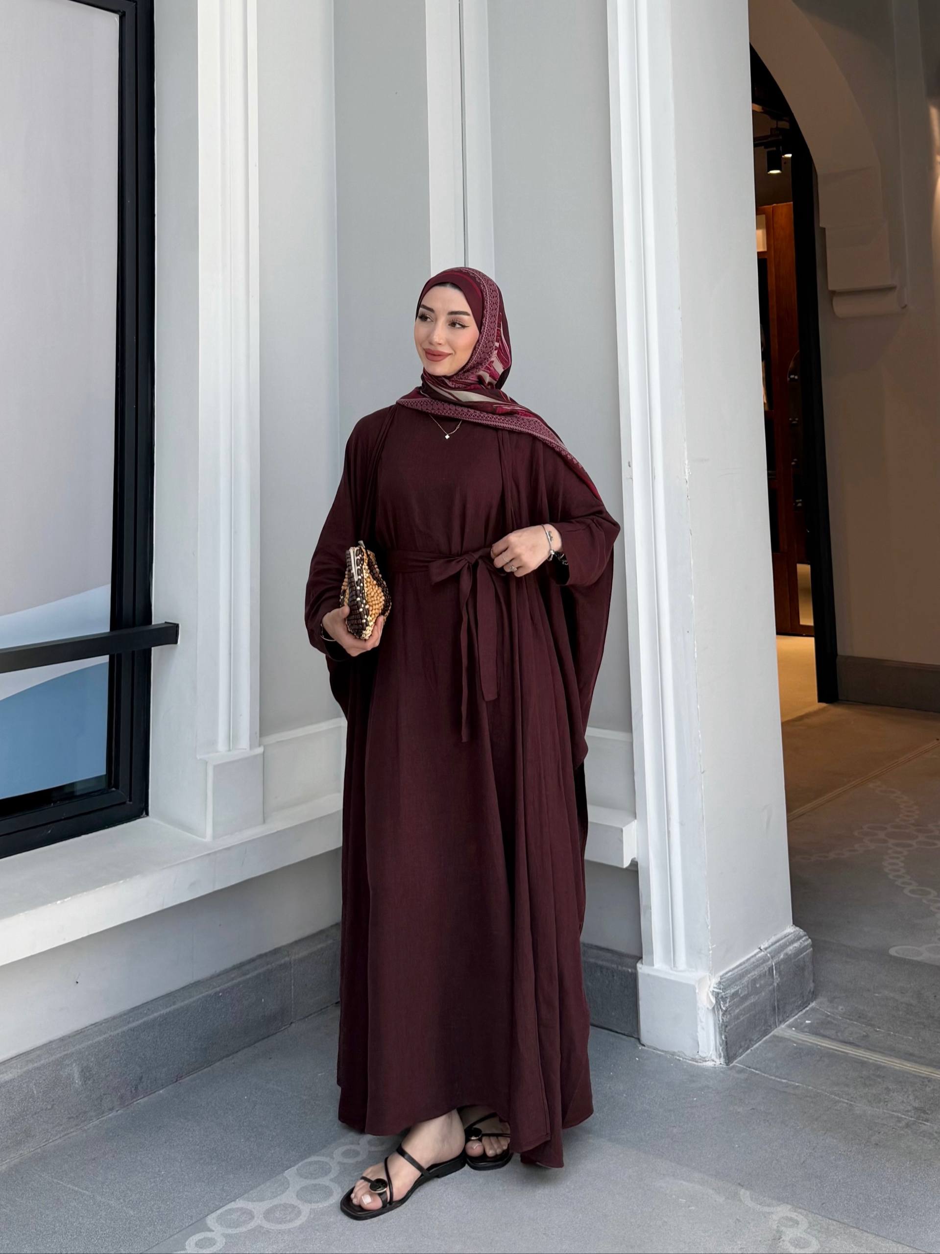 Velora Flow | Yırtmaç Detaylı Keten 2'li Abaya Takımı