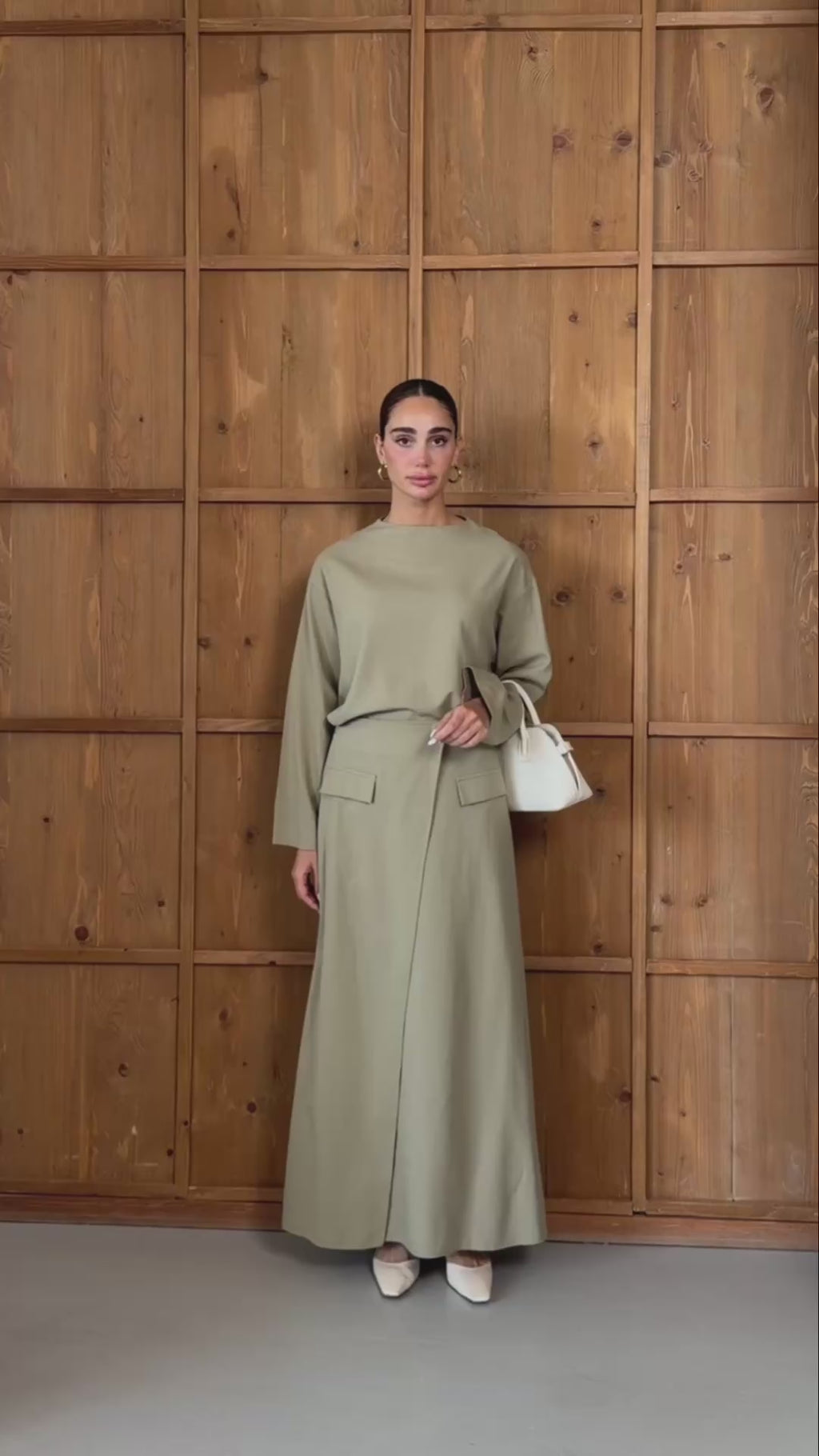 Linen Chic | Keten Yan Yırtmaçlı Düğmeli Etekli Takım